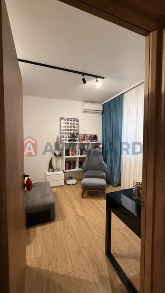 2 ��. ��������, 70/-/15 ��. �., 2/16 ������ ���� 9