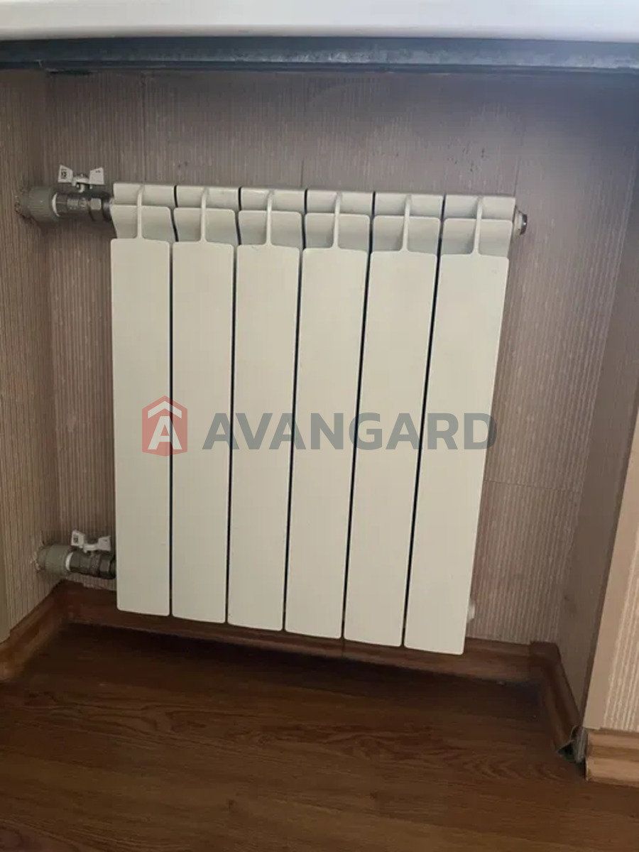 2 ����. ��������, 40/-/23 ��. �., 9/13 ���� ���� 3