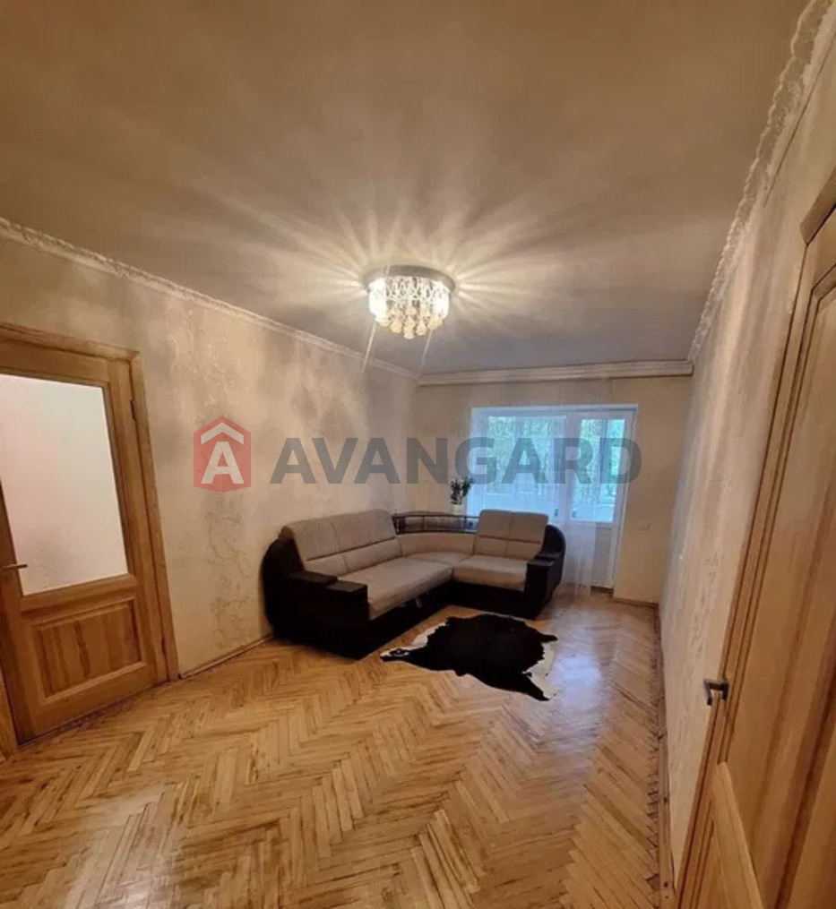 2 ����. ��������, 46/-/6 ��. �., 3/5 ���� ���� 6