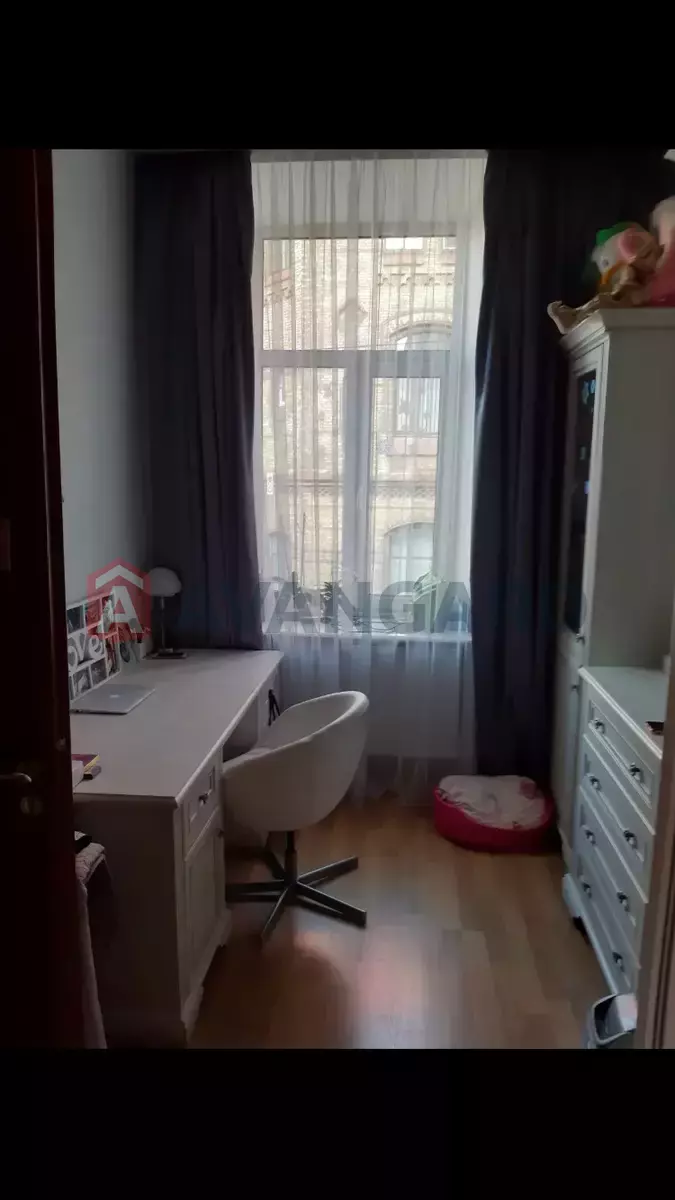4 ��. ��������, 97/-/16 ��. �., 2/2 ������ ���� 1
