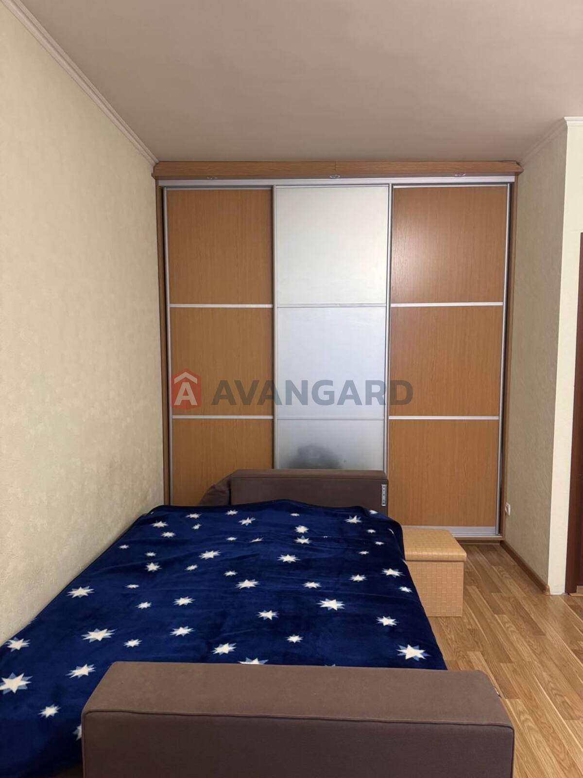 1 ��. ��������, 51/22/12 ��. �., 11/24 ������ ���� 6