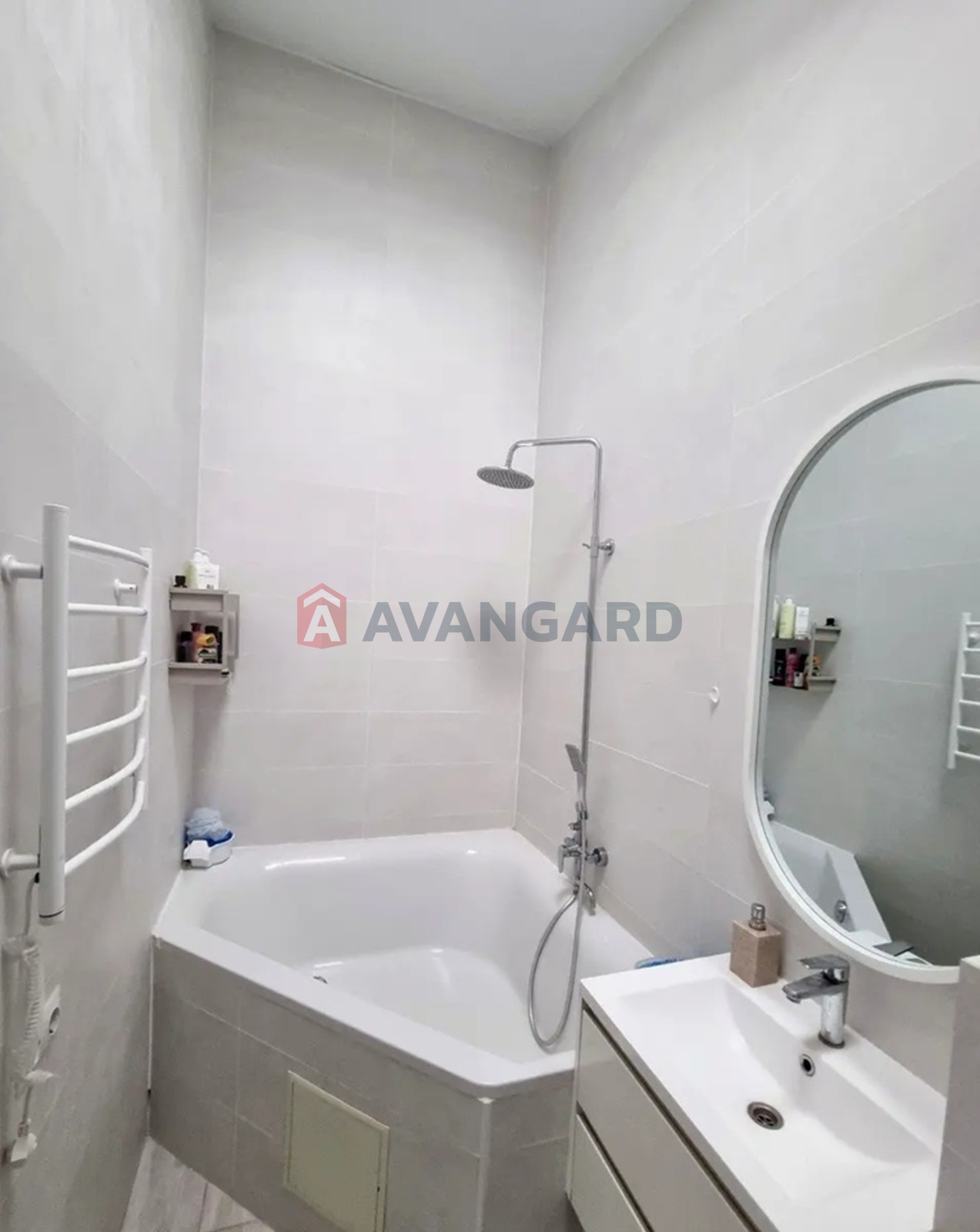 3 ����. ��������, 81/23/36 ��. �., 9/9 ���� ���� 12