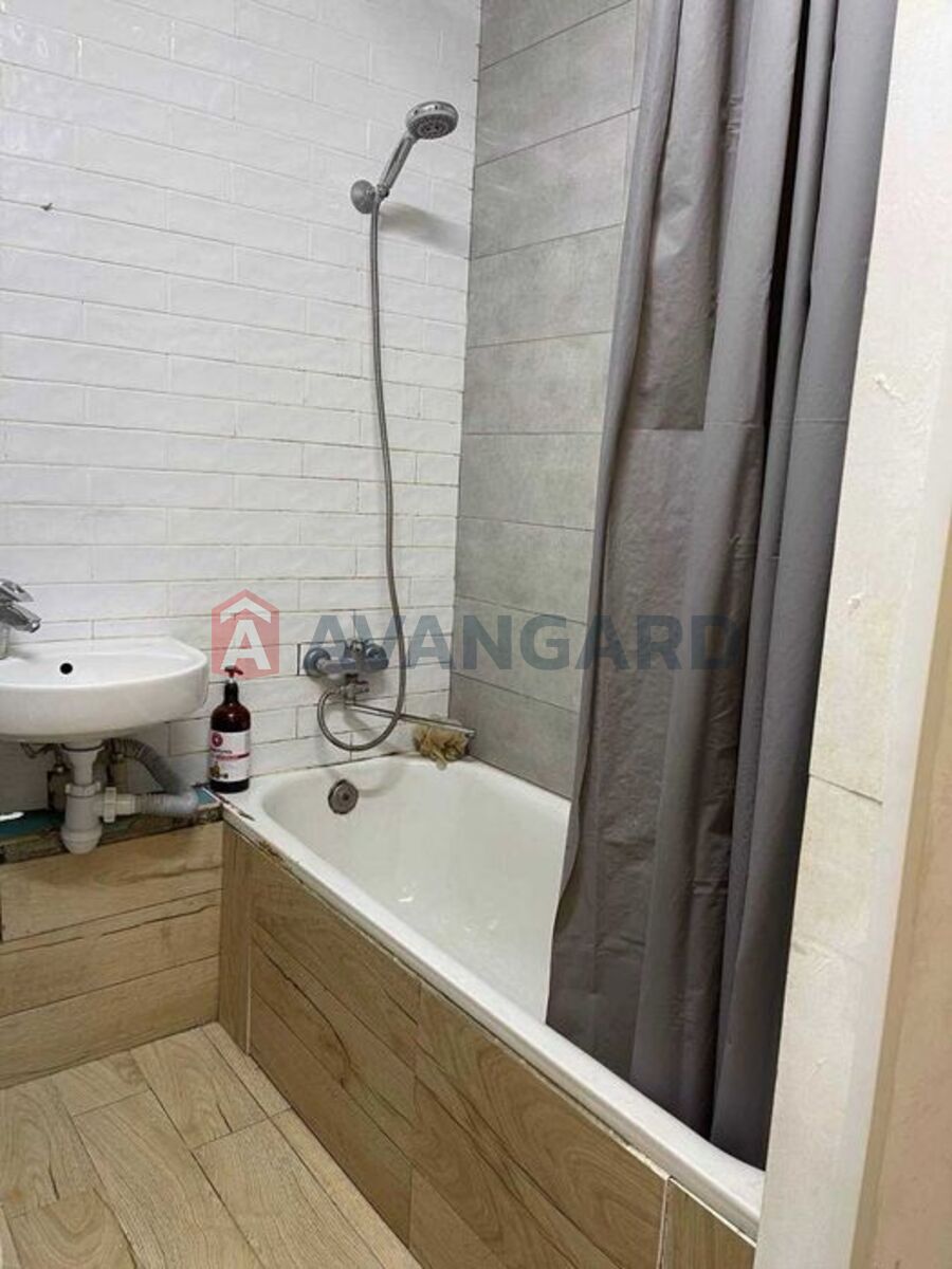 2 . , 48/-/7 . ., 2/5   11