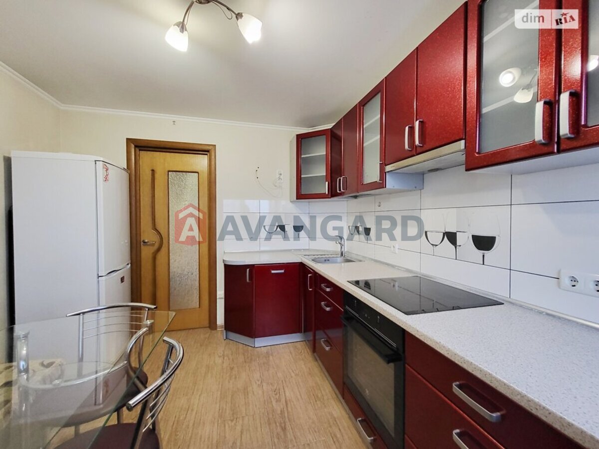 2 ��. ��������, 59/27/9 ��. �., 11/14 ������ ���� 4