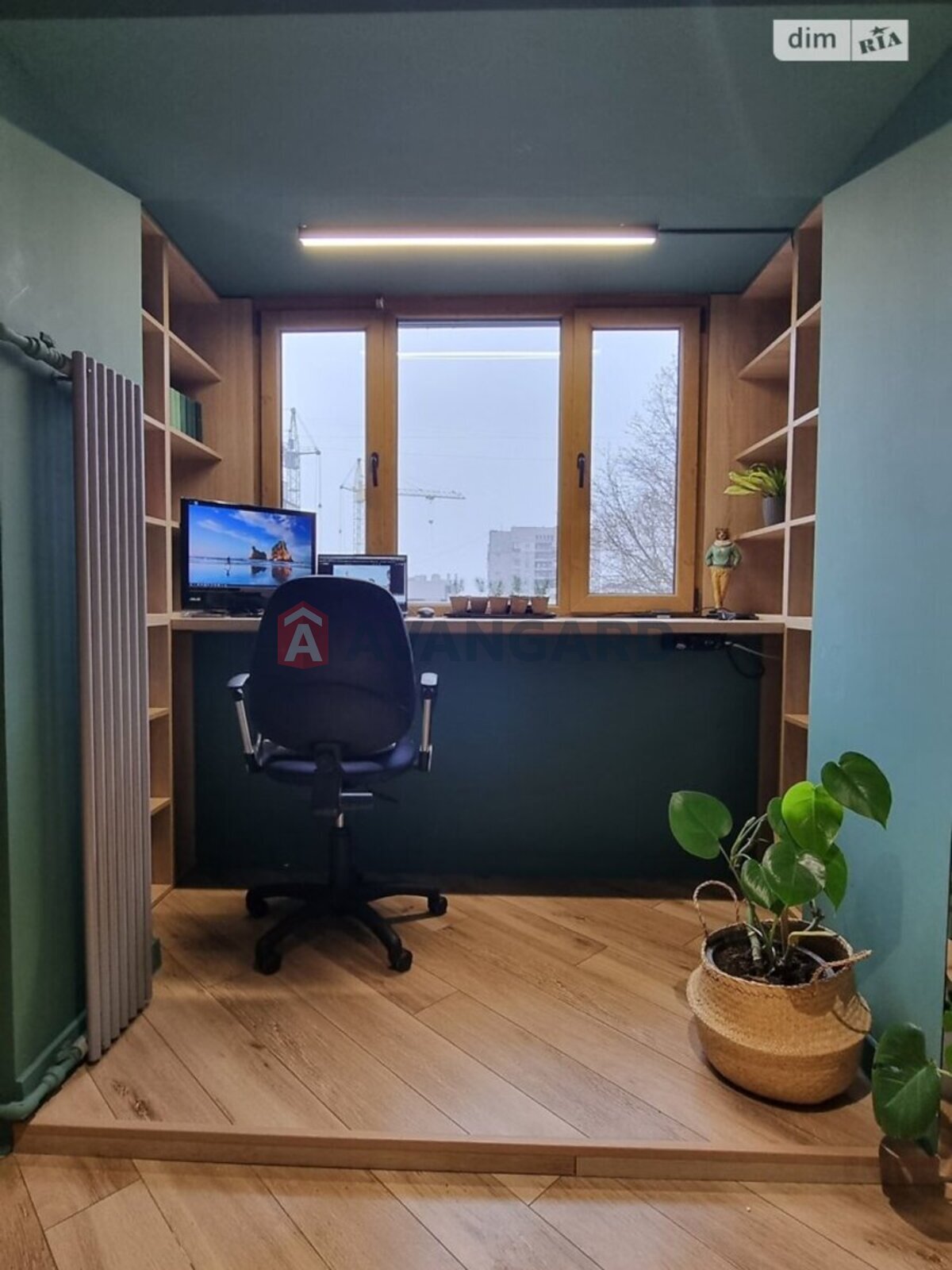 3 ��. ��������, 65/-/- ��. �., 6/9 ������ ���� 13