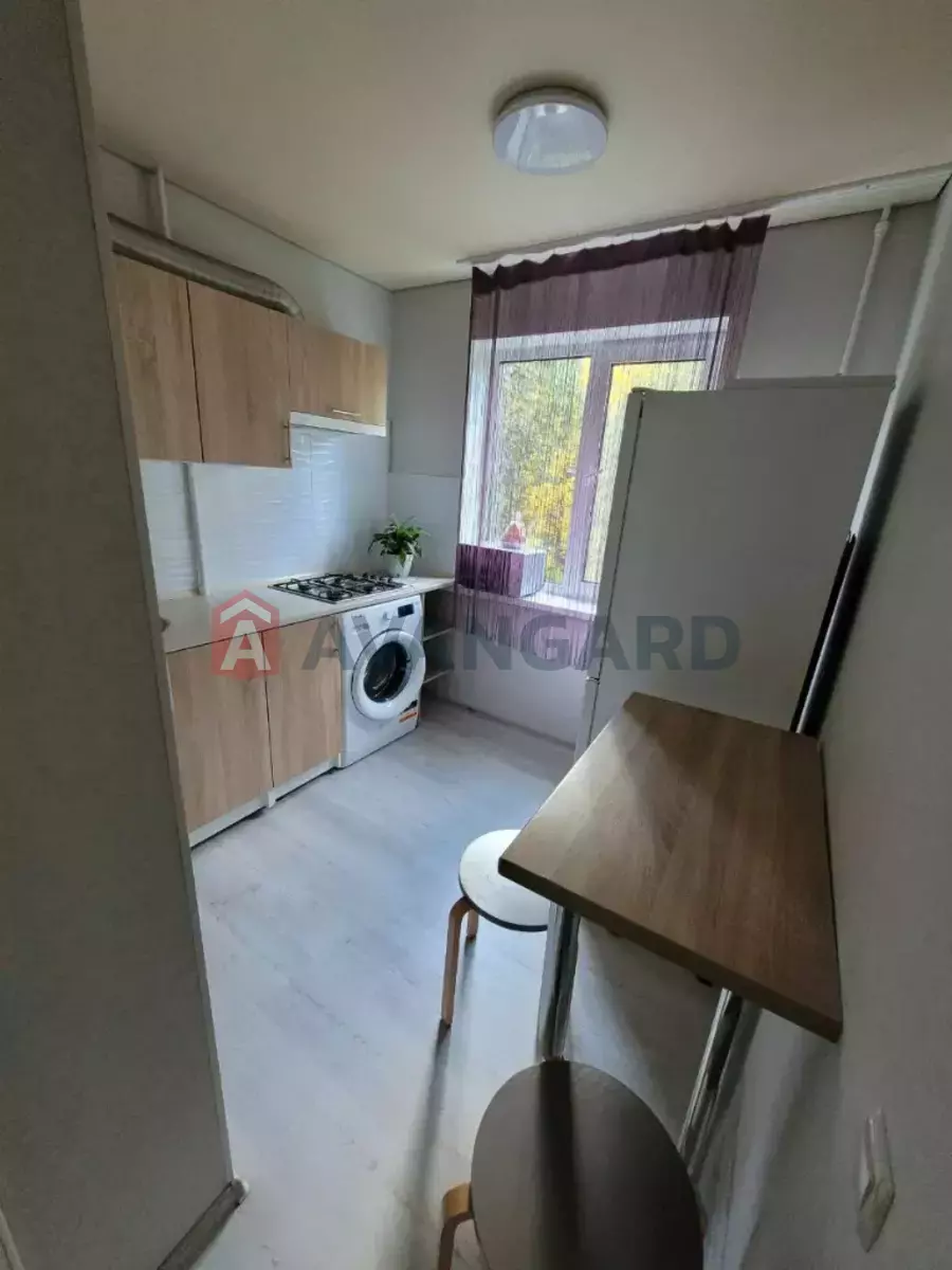 1 ��. ��������, 45/-/- ��. �., 2/5 ������ ���� 5