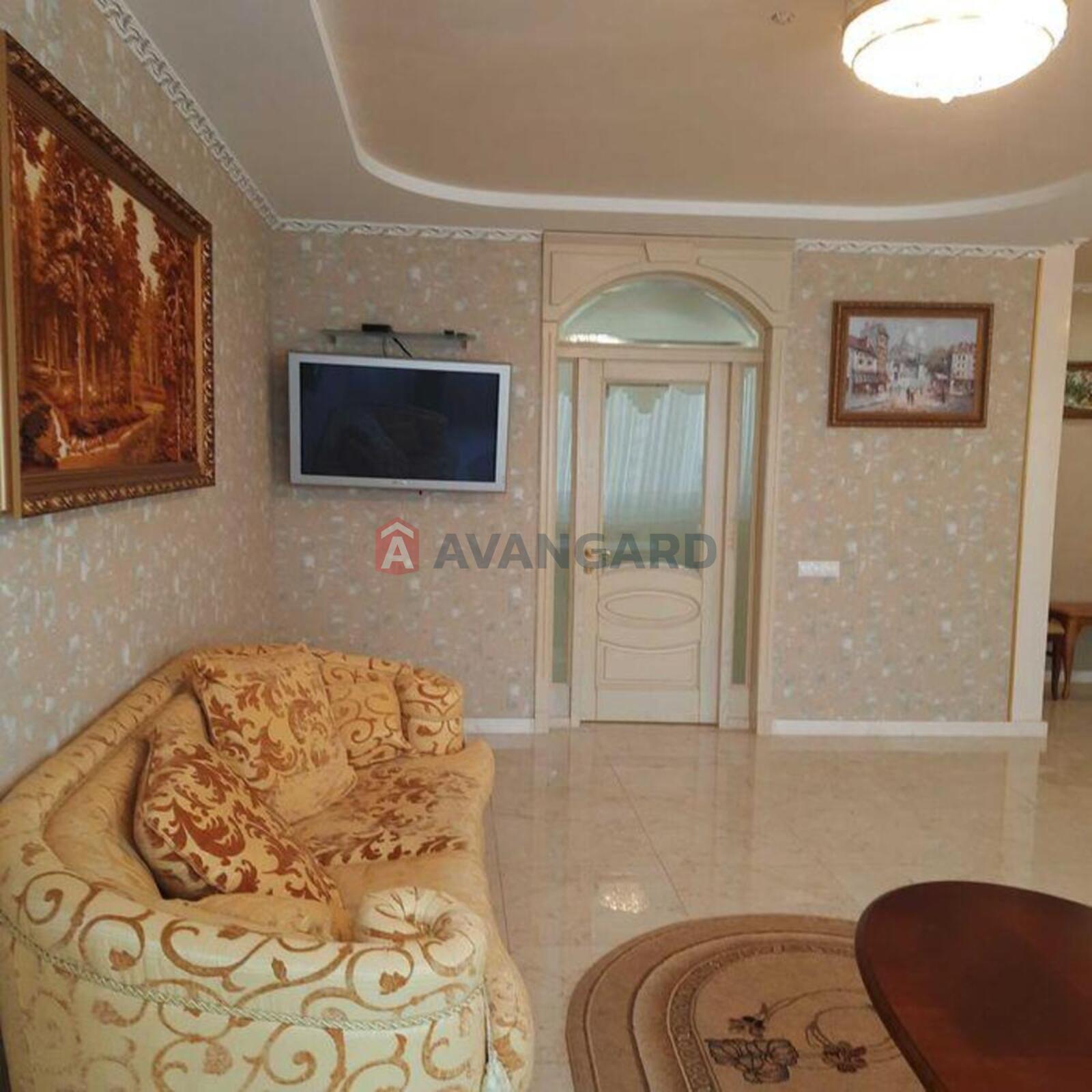 2 ��. ��������, 78/-/52 ��. �., 10/25 ������ ���� 17