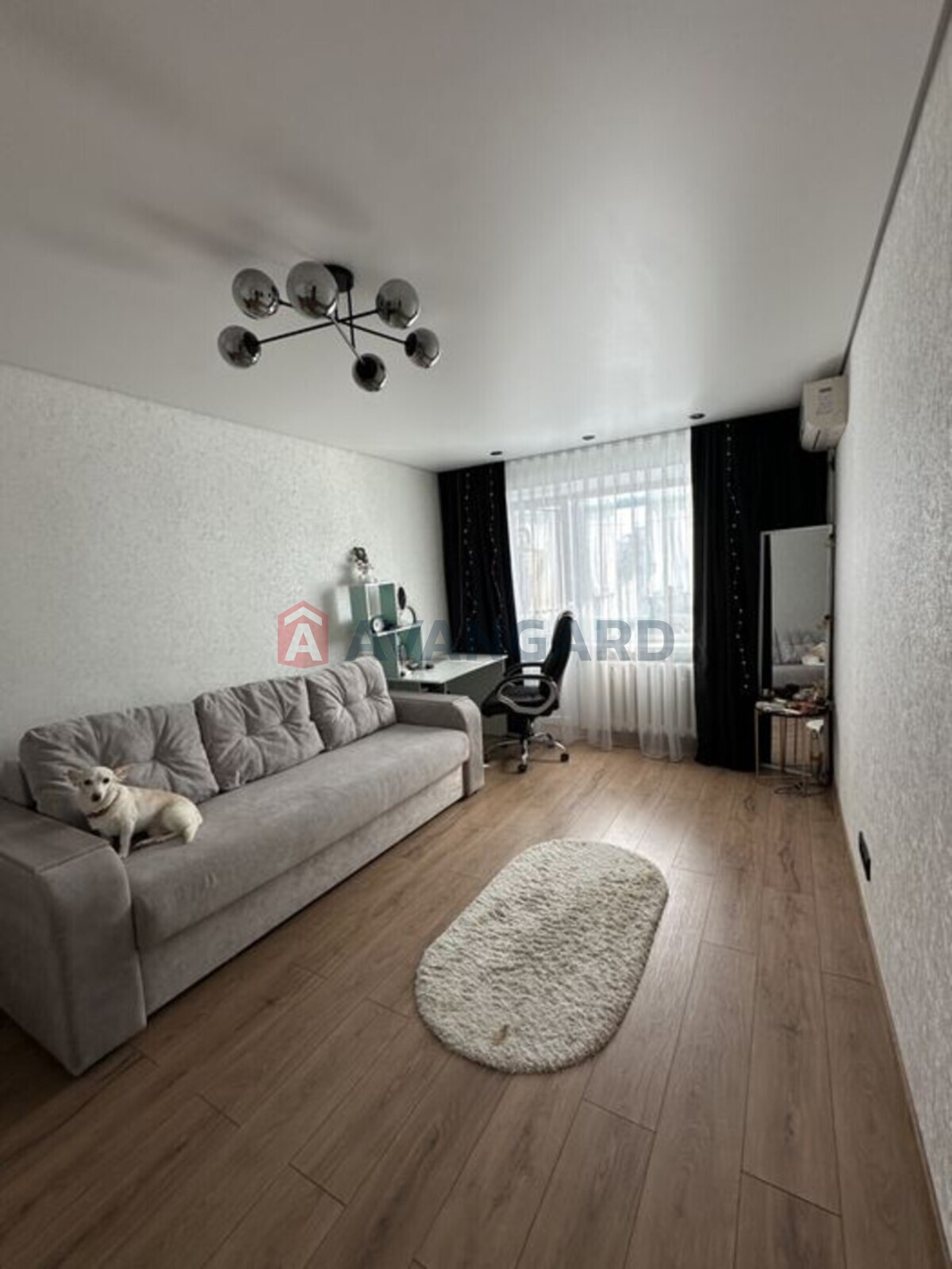 1 ��. ��������, 32/-/12 ��. �., 3/5 ������ ���� 2