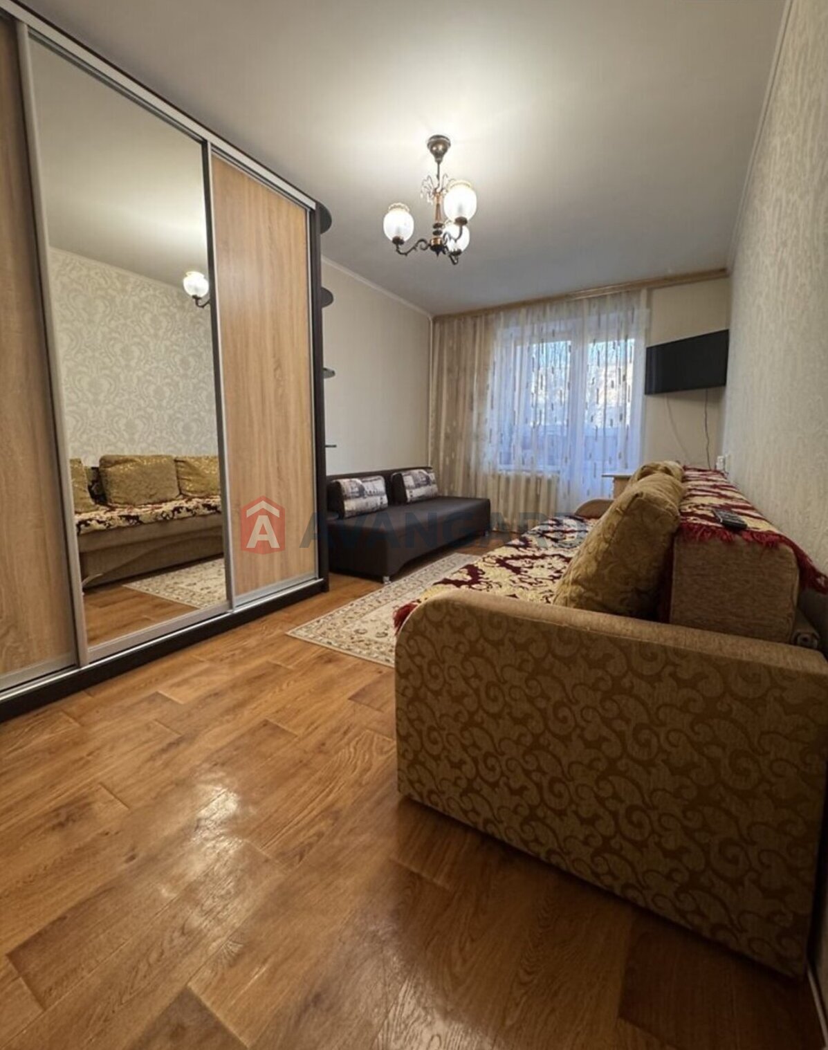 1 ��. ��������, 30/14/6 ��. �., 3/5 ������ ���� 2