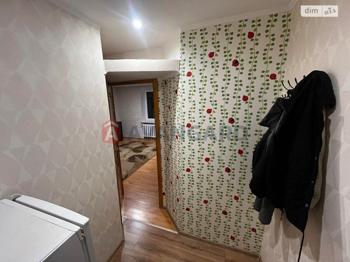 1 ��. ��������, 23/14/4 ��. �., 1/9 ������ ���� 7