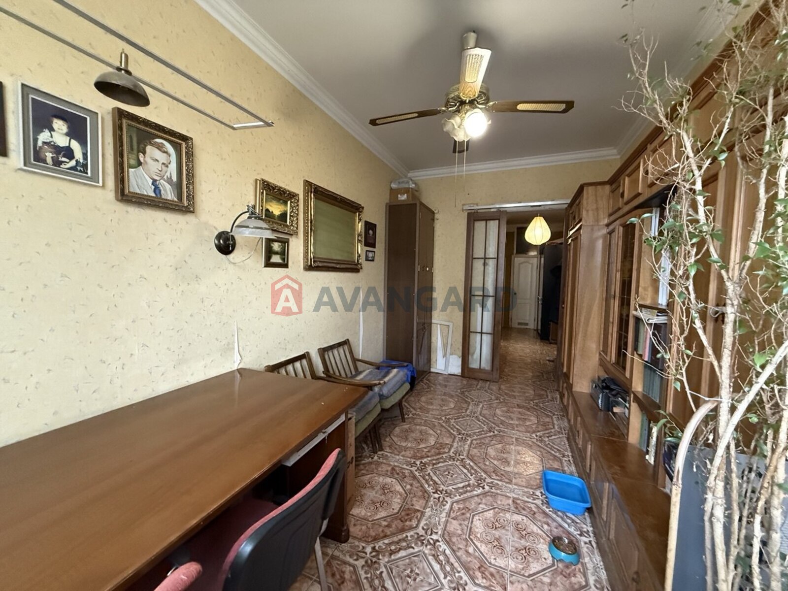 3 ��. ��������, 63,2/42,5/7 ��. �., 3/5 ������ ���� 10