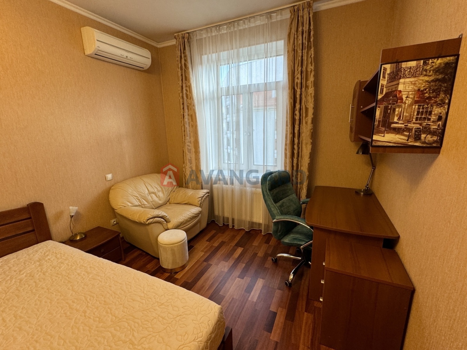 2 ��. ��������, 77/50/20 ��. �., 7/8 ������ ���� 16