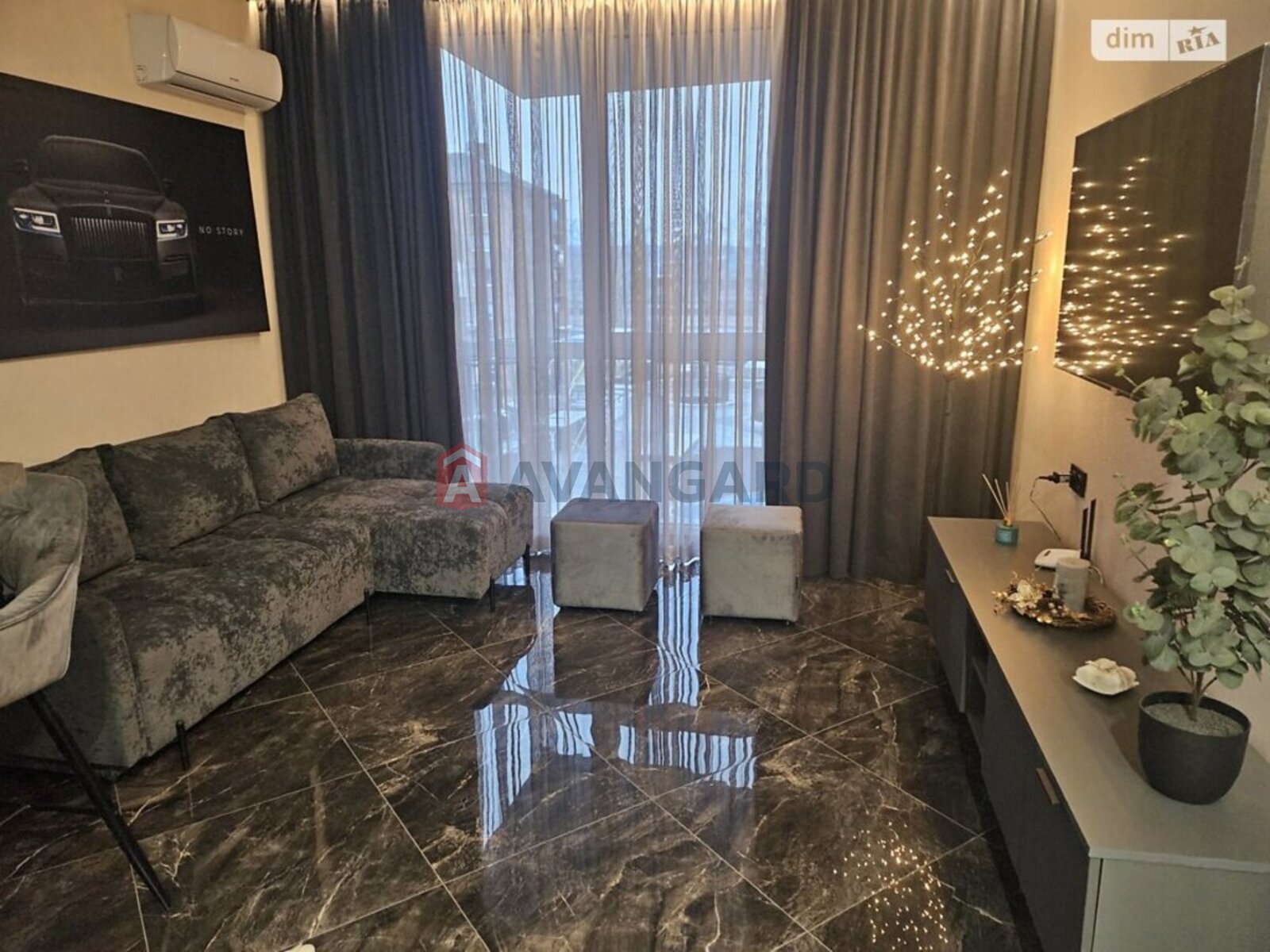 1 ��. ��������, 48/14/24 ��. �., 2/16 ������ ���� 1