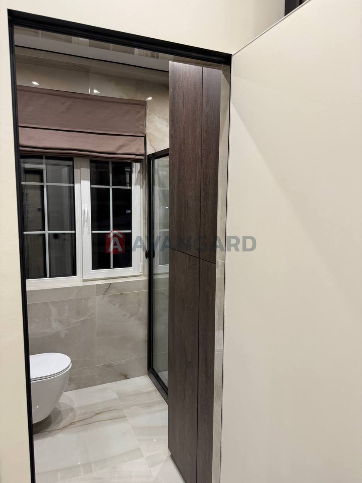 1 ��. ��������, 30/-/- ��. �., 4/21 ������ ���� 1