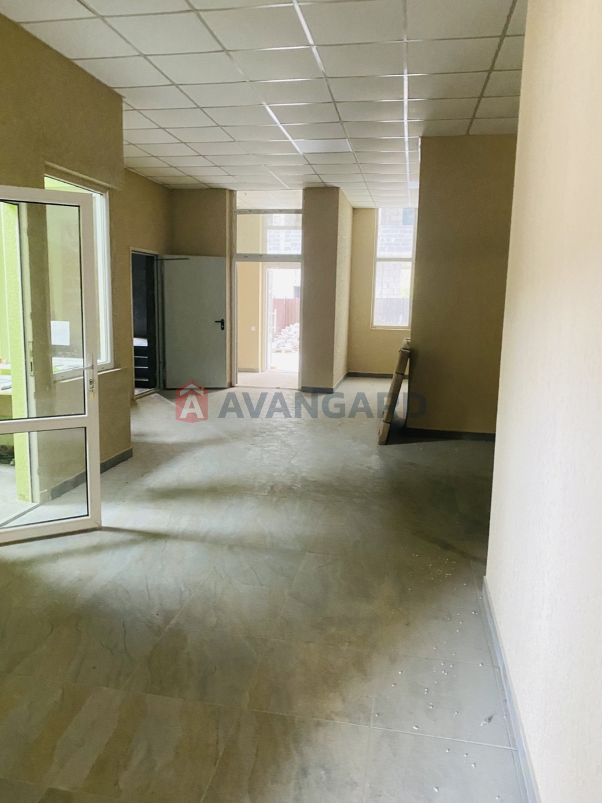 1 ��. ��������, 22/17/5 ��. �., 17/26 ������ ���� 3