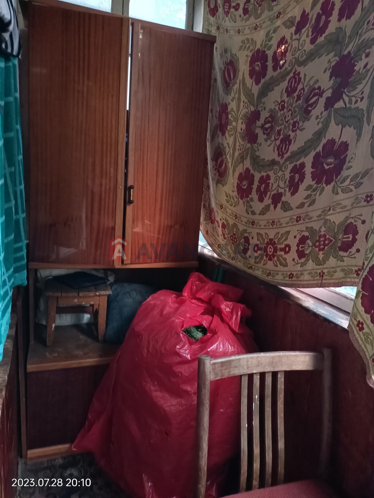 3 ��. ��������, 68/50/8 ��. �., 2/9 ������ ���� 20