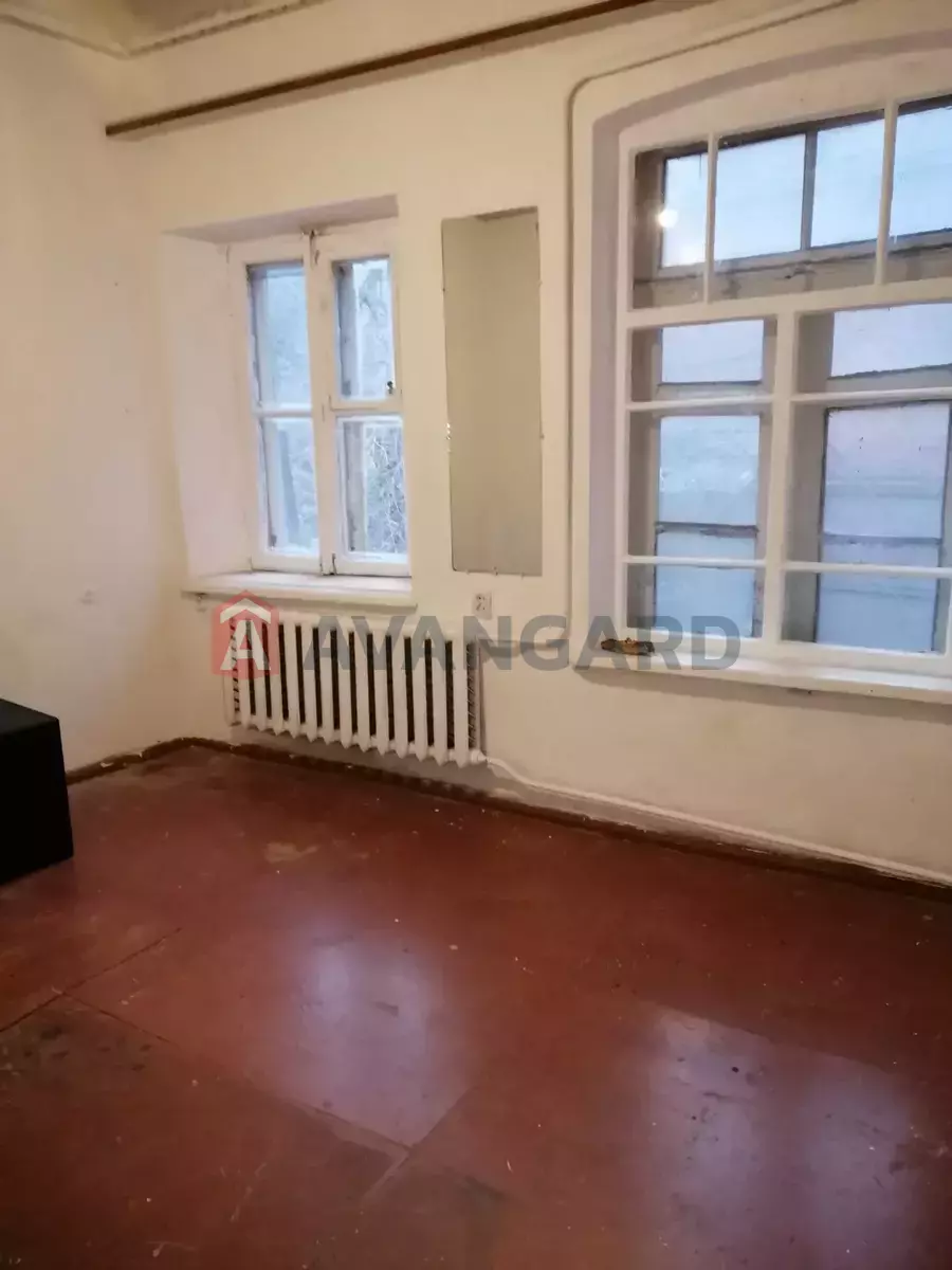 2 ��. ��������, 63/40/7 ��. �., 2/2 ������ ���� 3