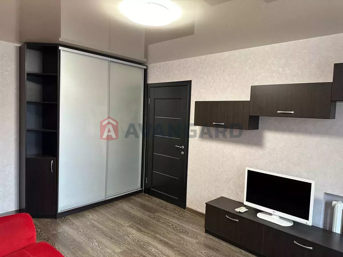 2 . , 41/-/11 . ., 4/9   6