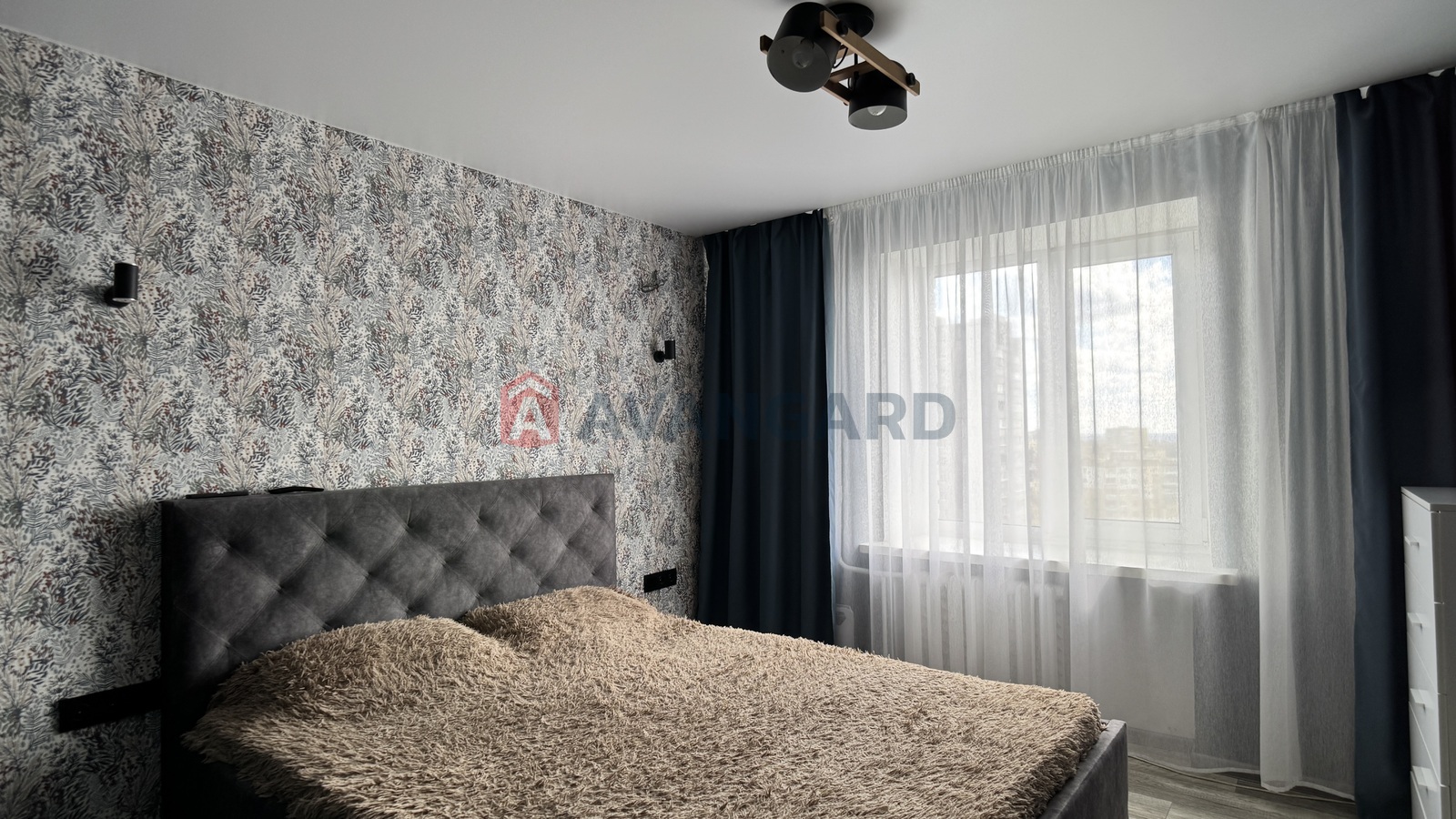 2 ��. ��������, 70/33/20 ��. �., 11/14 ������ ���� 9