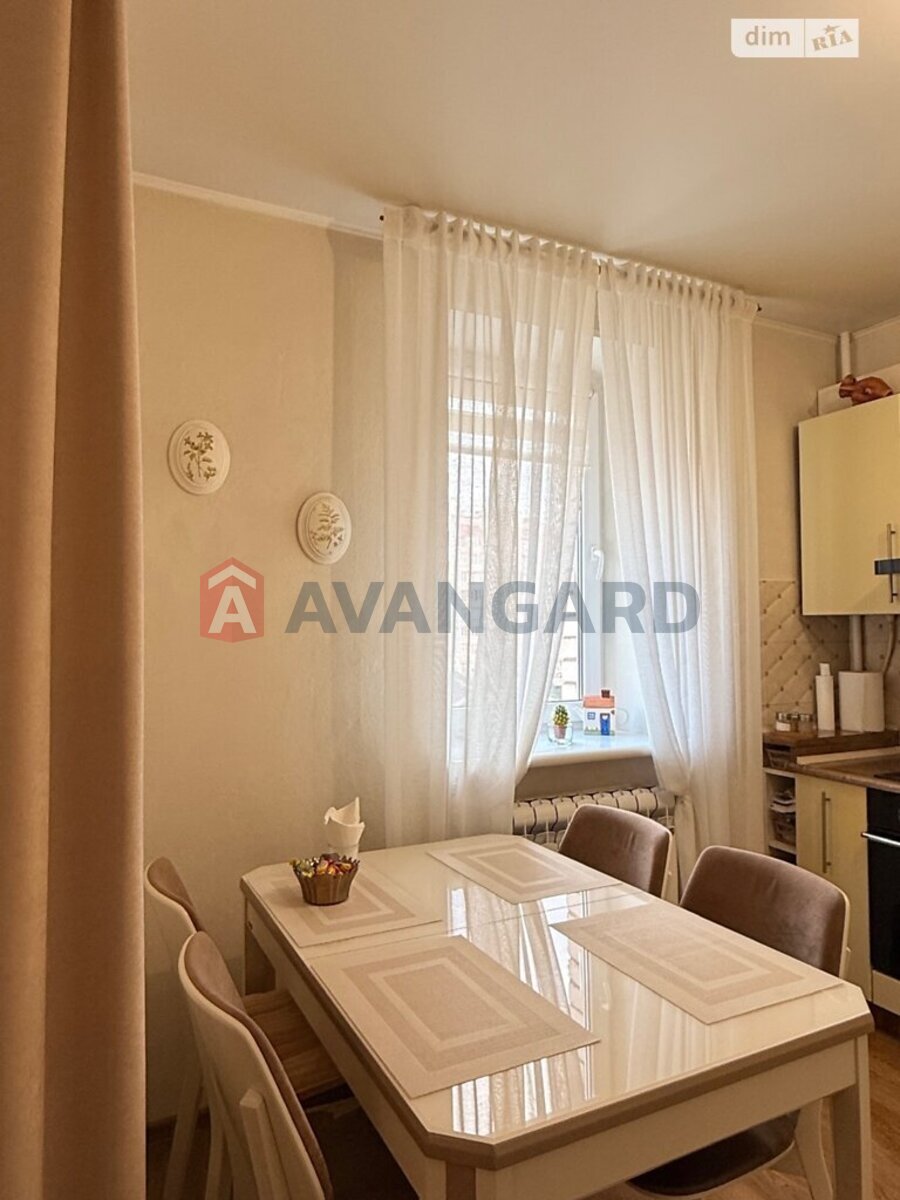 2 ��. ��������, 72/31/18 ��. �., 5/9 ������ ���� 22