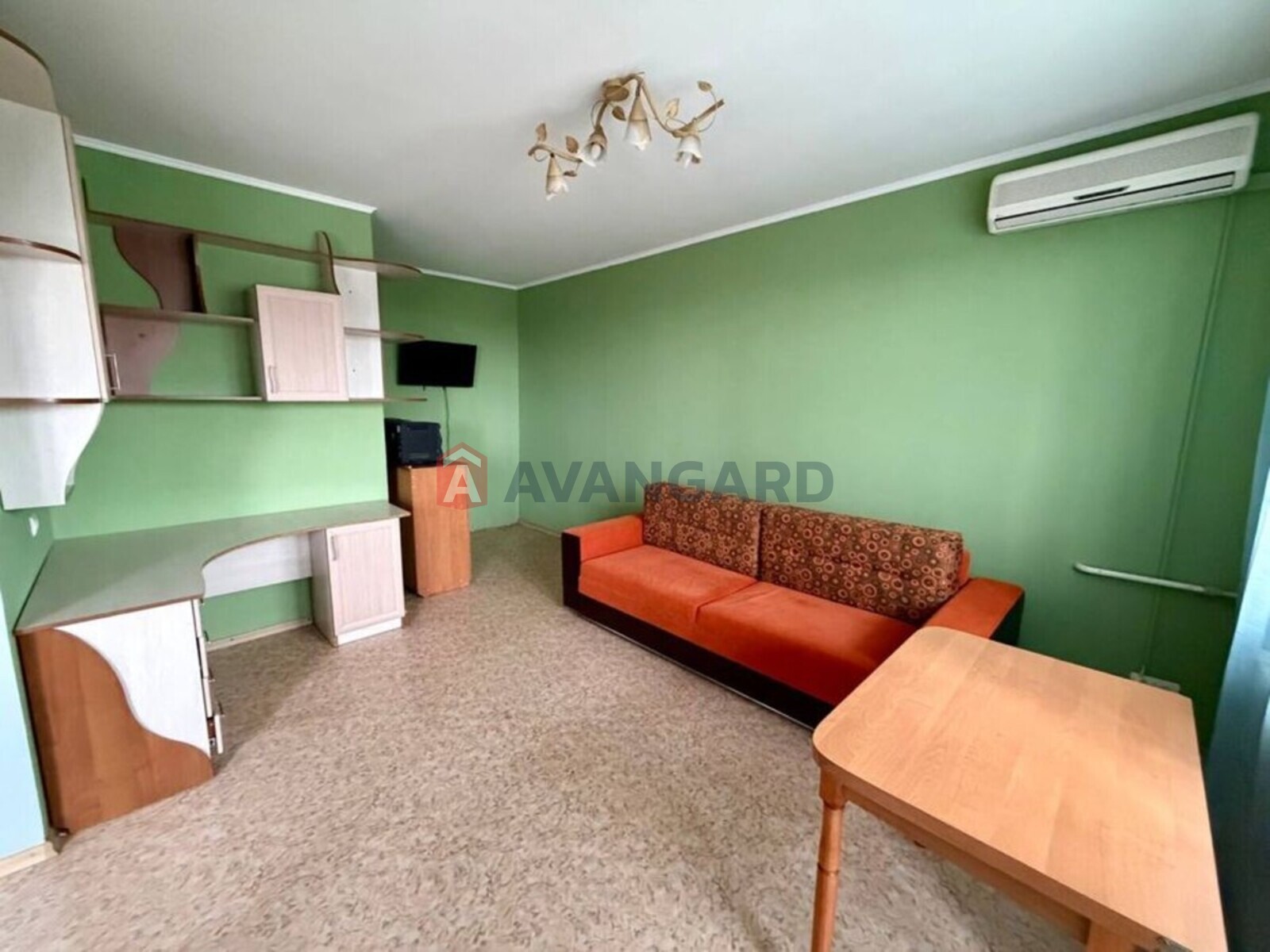 1 ��. ��������, 35/-/12 ��. �., 10/10 ������ ���� 4