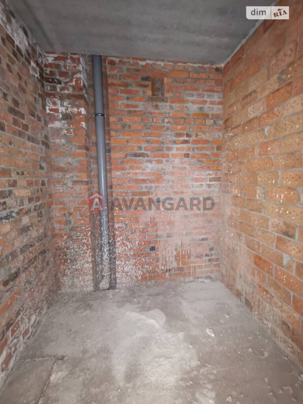 2 ��. ��������, 57/30/12 ��. �., 5/5 ������ ���� 5