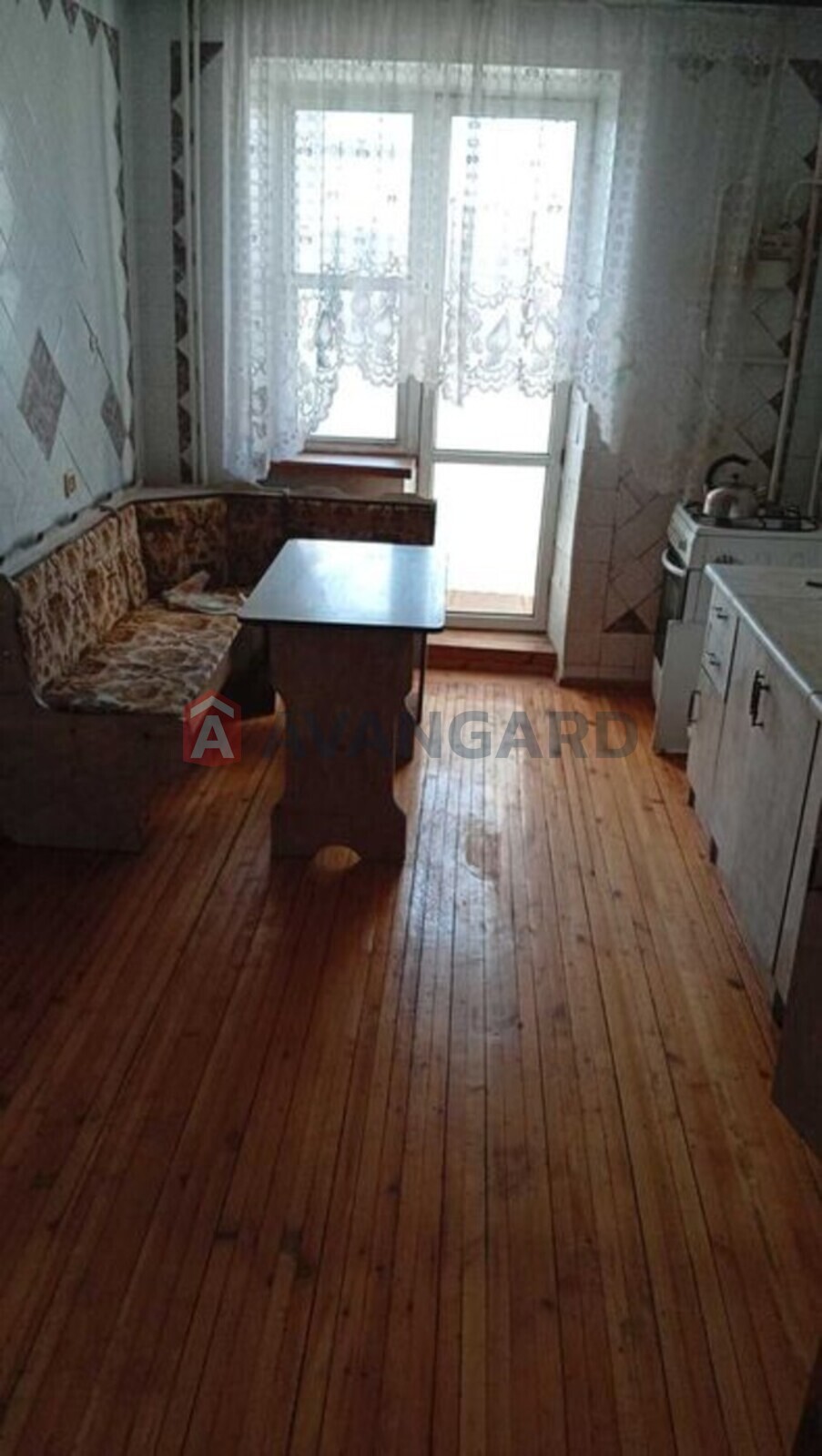 2 ��. ��������, 63/-/11 ��. �., 3/10 ������ ���� 3