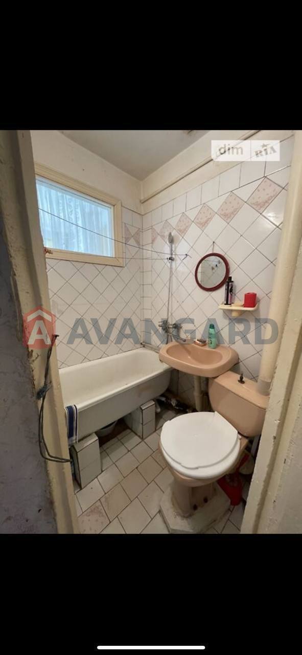 3 ��. ��������, 45/-/6 ��. �., 2/2 ������ ���� 1