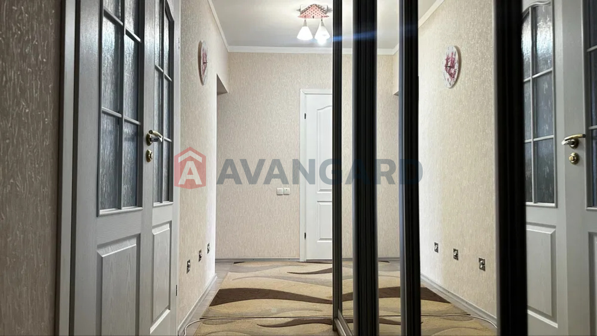 1 ��. ��������, 70/-/15 ��. �., 7/10 ������ ���� 8