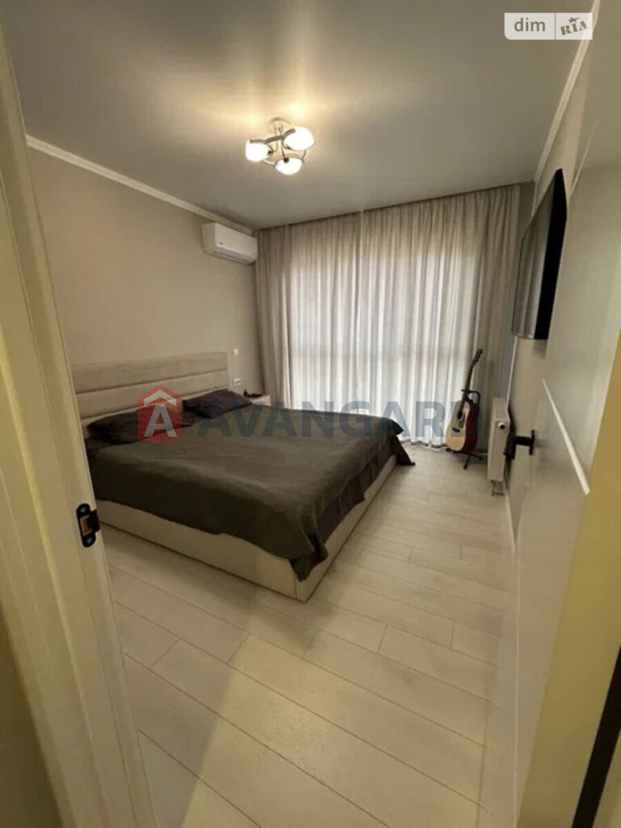 2 ��. ��������, 49/-/17 ��. �., 10/14 ������ ���� 1