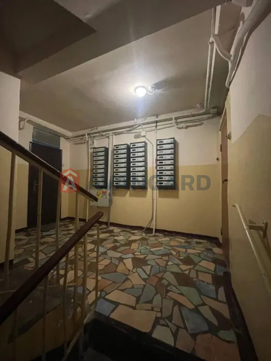 2 ����. ��������, 54/-/8 ��. �., 4/9 ���� ���� 8