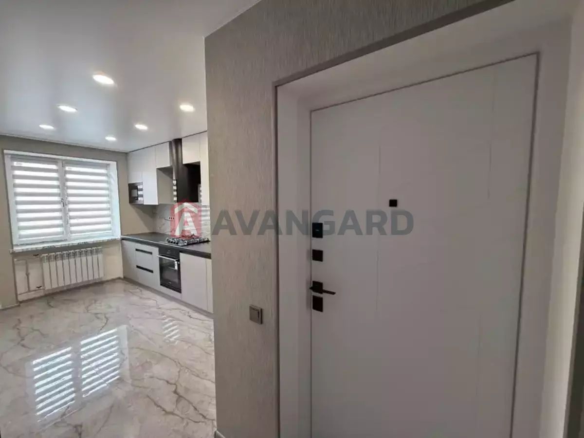 3 ��. ��������, 68/-/10 ��. �., 3/9 ������ ���� 7