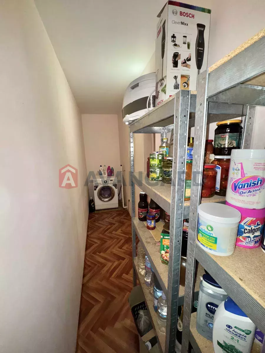 4 ��. ��������, 92/-/12 ��. �., 8/11 ������ ���� 5