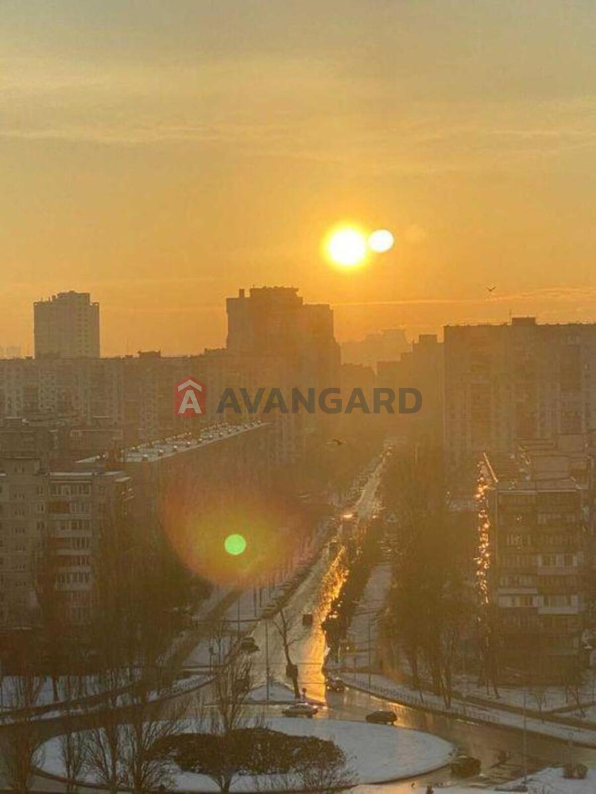 1 ��. ��������, 20/-/4 ��. �., 13/16 ������ ���� 19