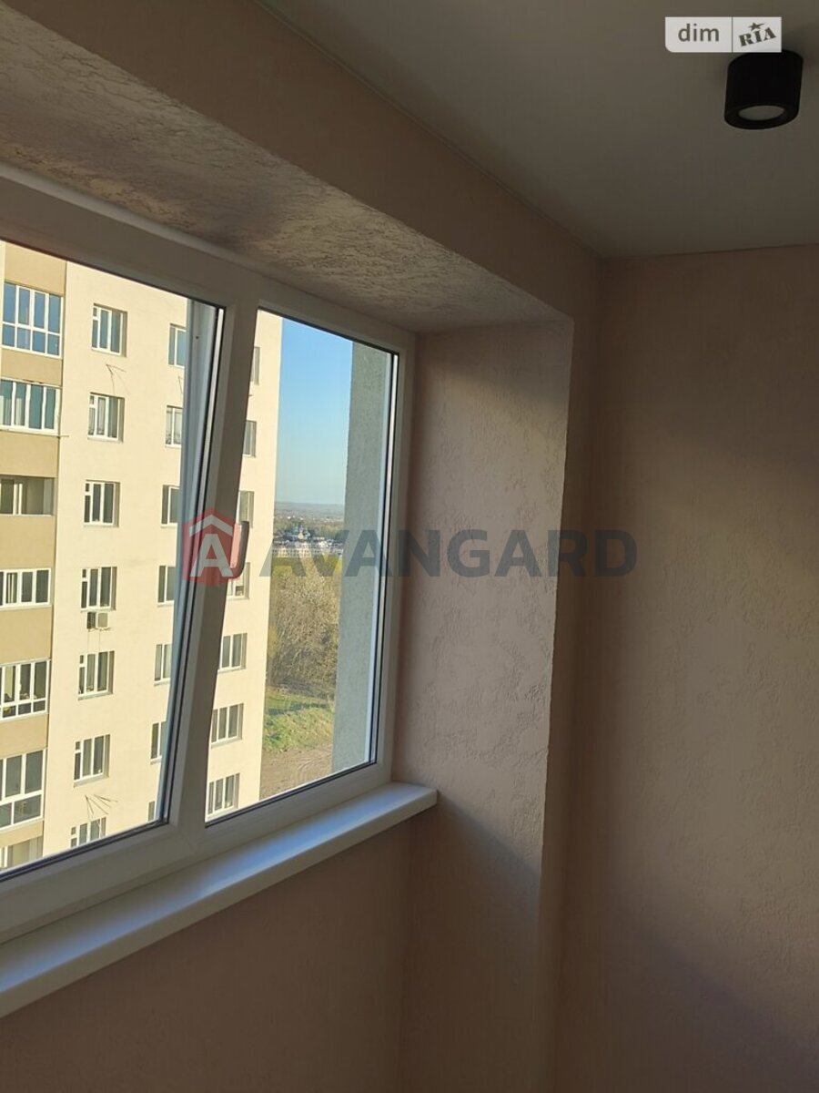 1 ��. ��������, 45/23/11 ��. �., 8/10 ������ ���� 13