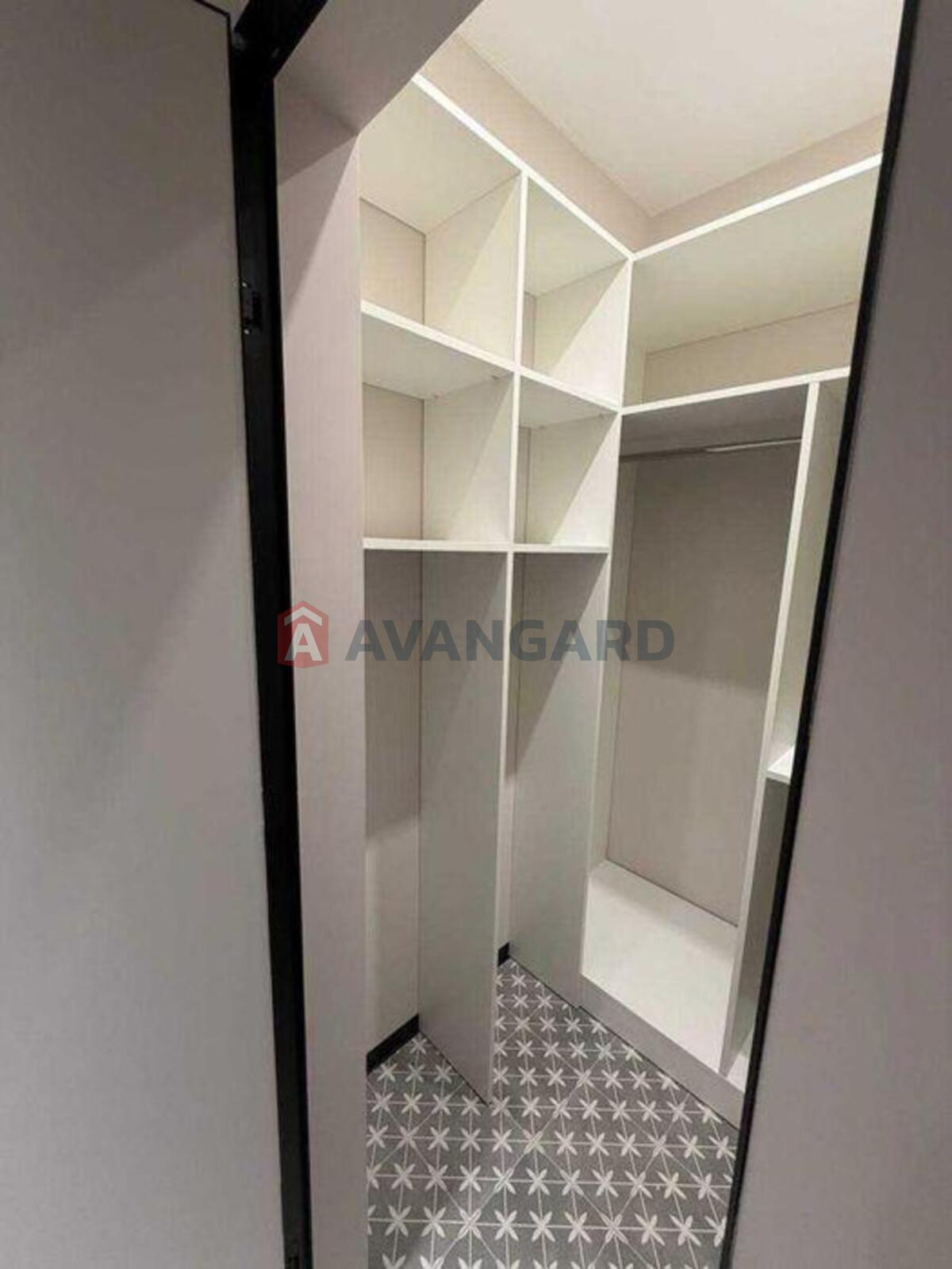 1 ����. ��������, 40/-/20 ��. �., 4/10 ���� ���� 17