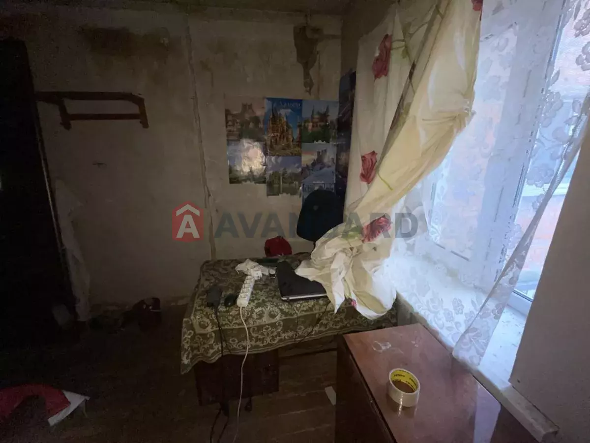 2 ��. ��������, 43/-/5 ��. �., 3/5 ������ ���� 3