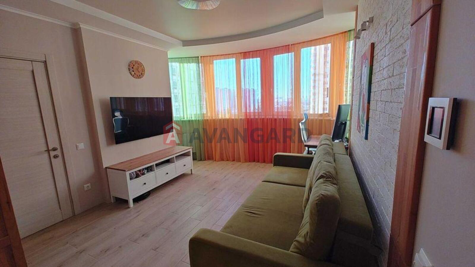 2 ��. ��������, 95/-/19 ��. �., 11/24 ������ ���� 3