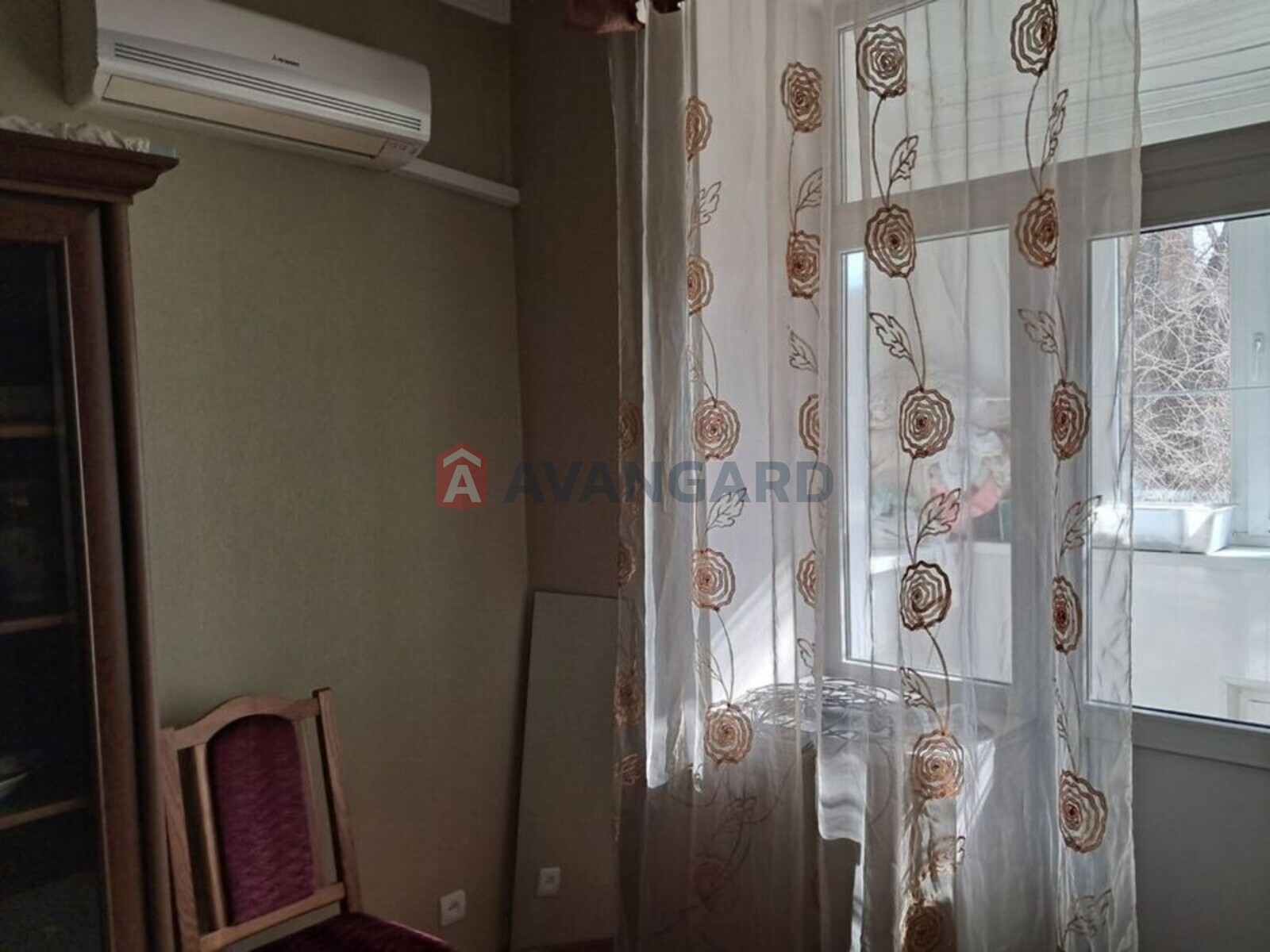 2 ��. ��������, 57/-/9 ��. �., 2/5 ������ ���� 10