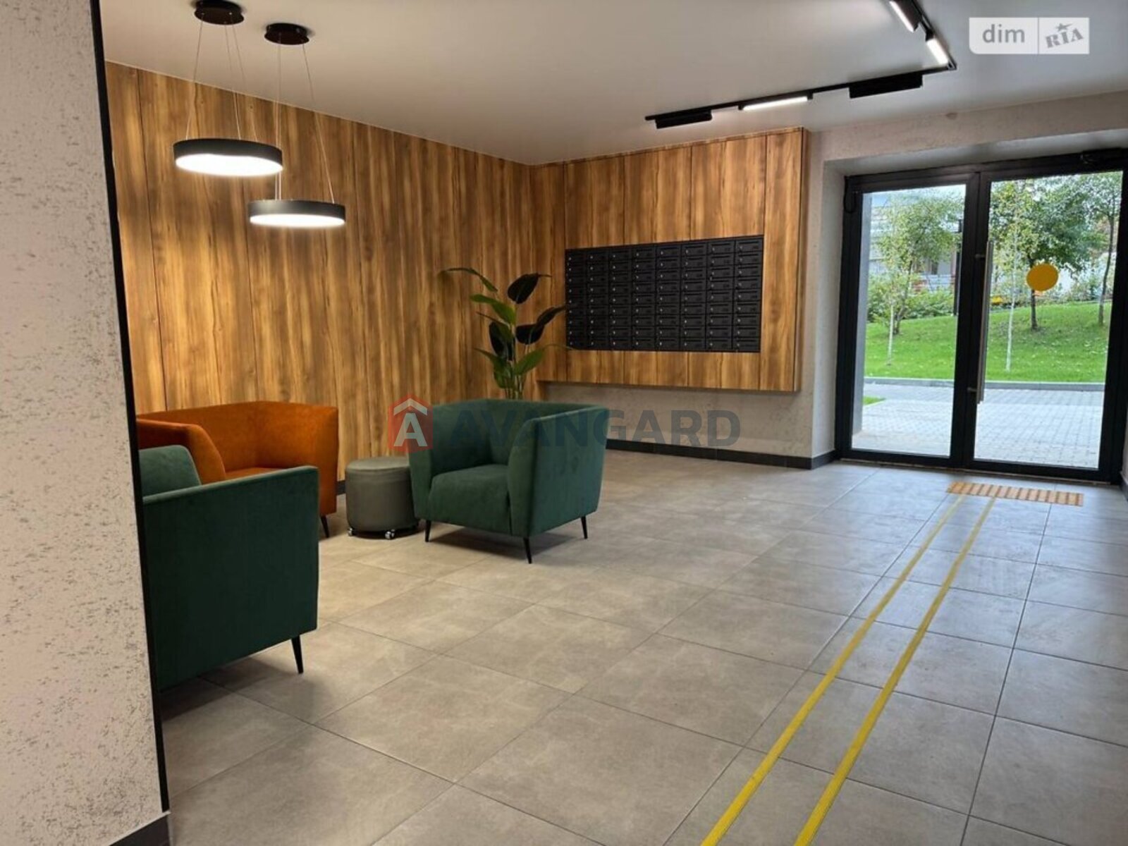 2 ����. ��������, 76/-/- ��. �., 5/9 ���� ���� 1