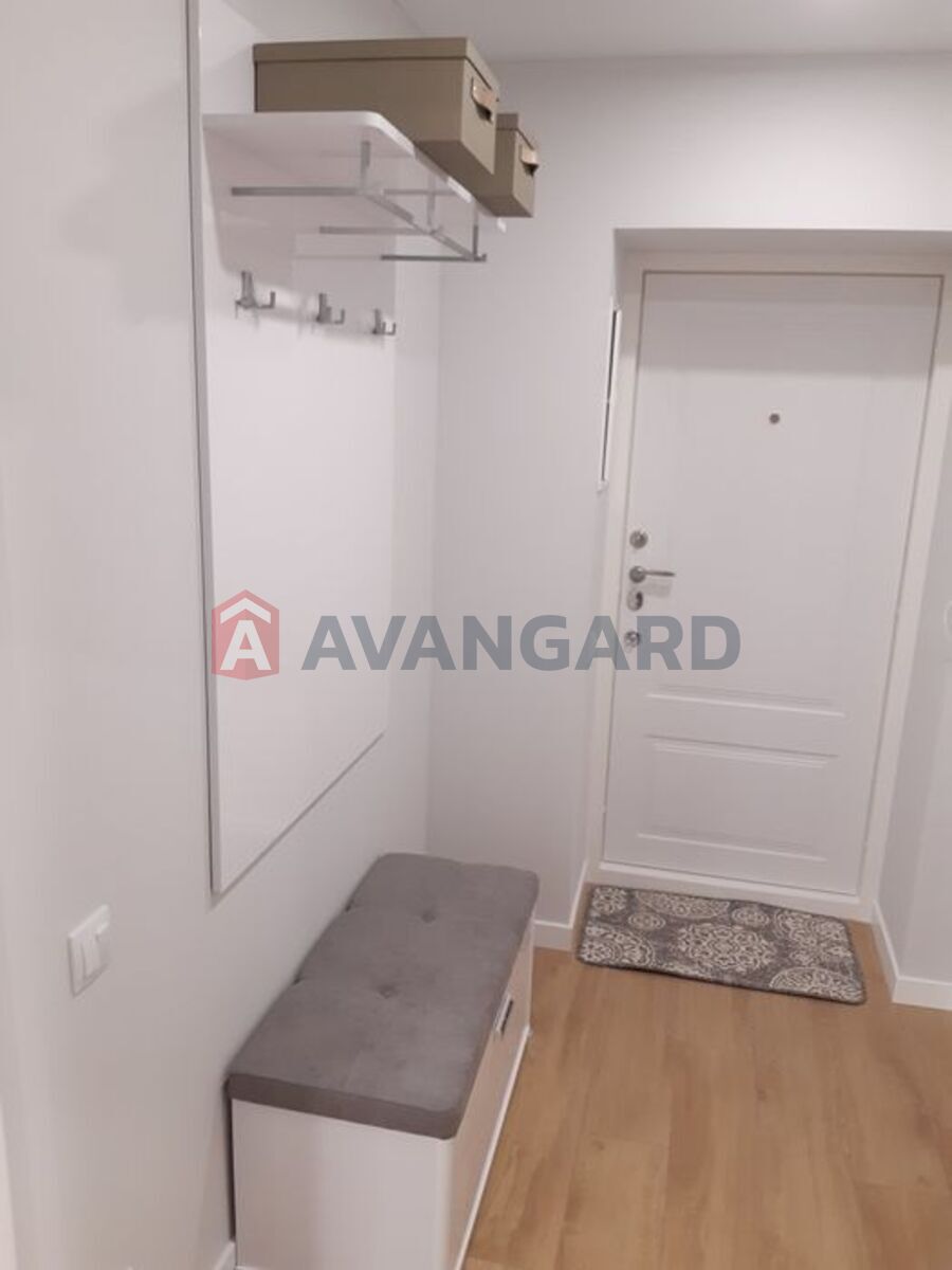 1 ��. ��������, 38/-/15 ��. �., 6/10 ������ ���� 17