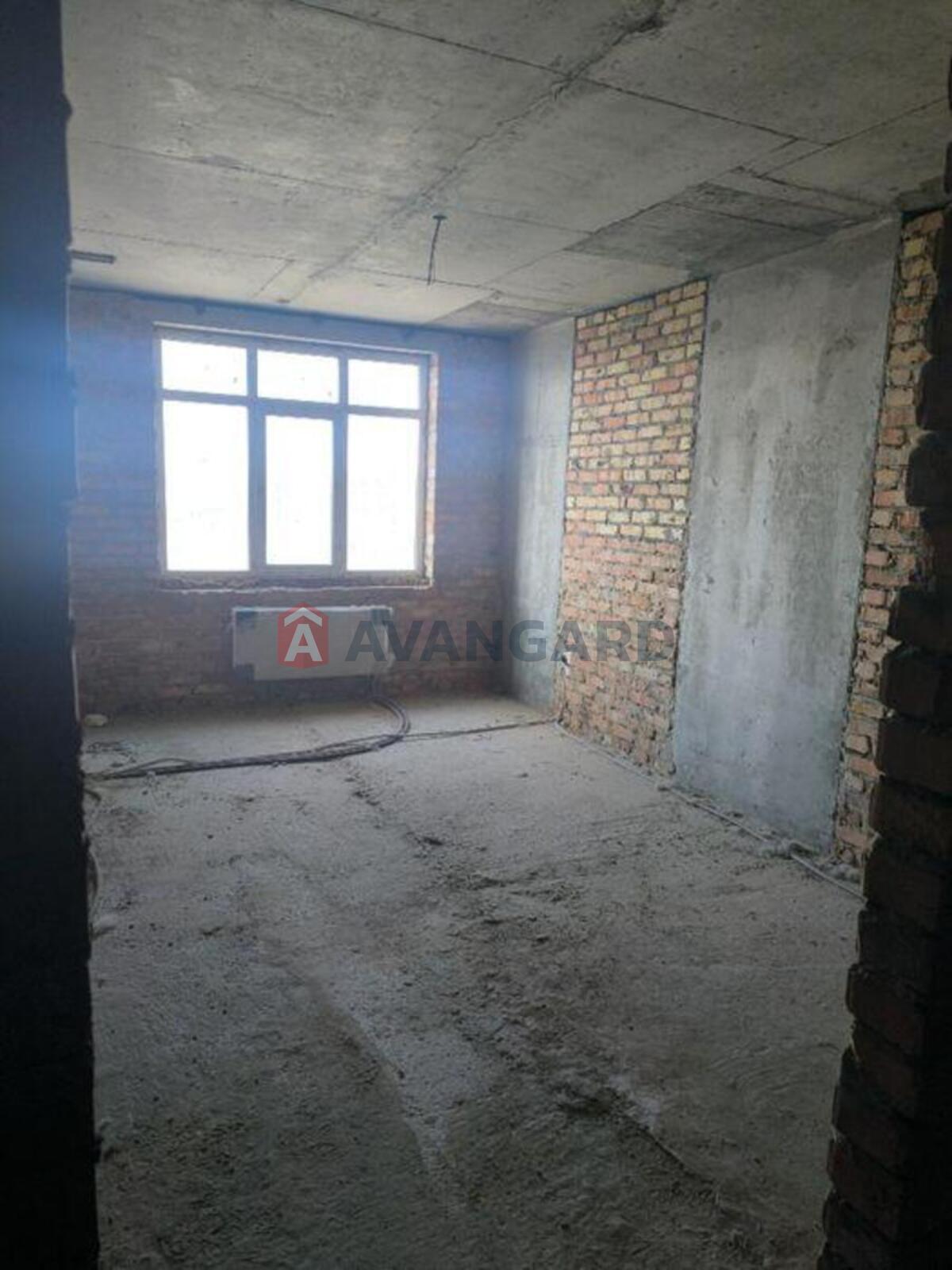 2 ��. ��������, 77/-/13 ��. �., 15/20 ������ ���� 4