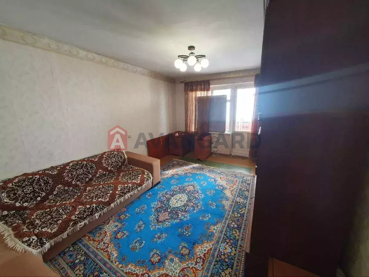 1 . , 40/-/9 . ., 5/9   8