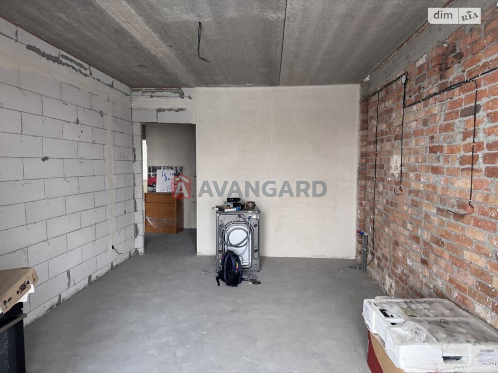 2 ��. ��������, 65/32/19 ��. �., 4/10 ������ ���� 11