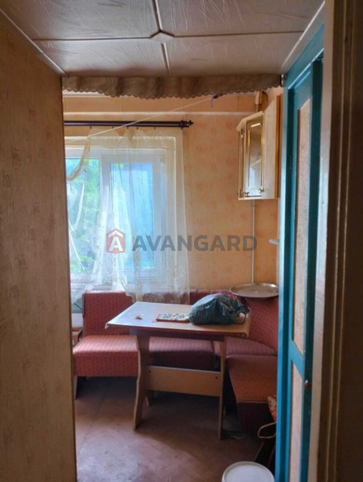 2 . , 52/-/8 . ., 4/4   7