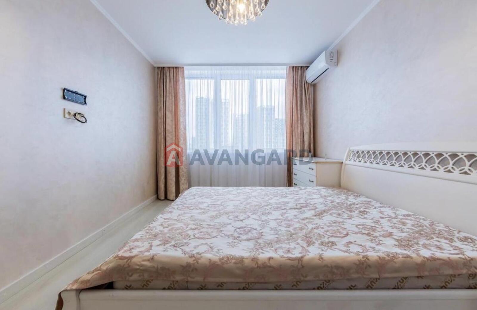 4 ����. ��������, 95/65/20 ��. �., 5/6 ���� ���� 14