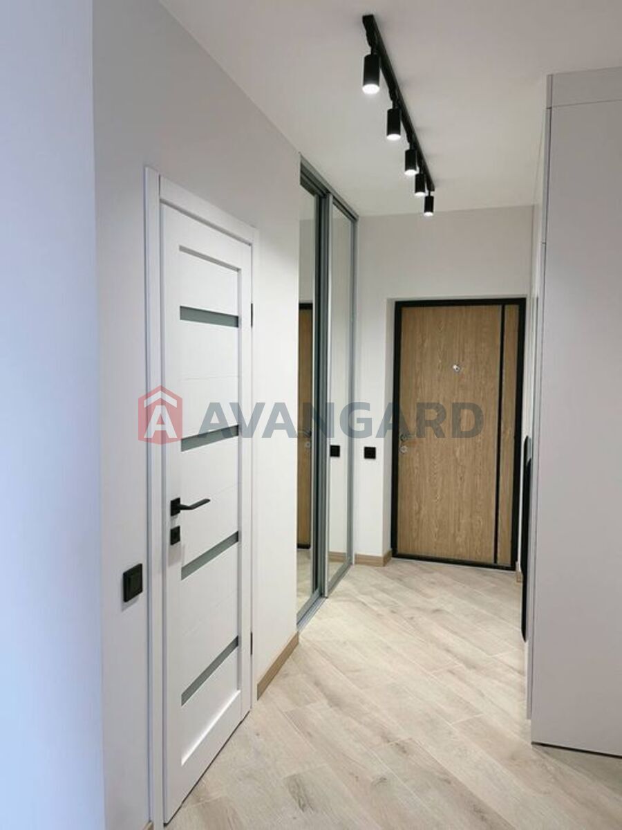 1 ��. ��������, 51/-/25 ��. �., 5/9 ������ ���� 7