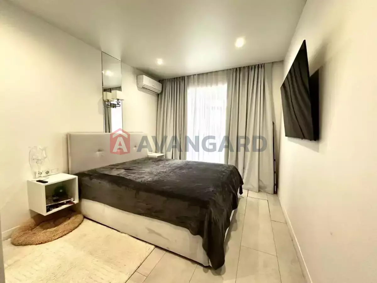 3 ��. ��������, 65/40/9 ��. �., 8/9 ������ ���� 21