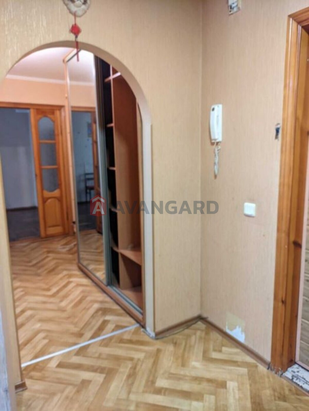 2 ��. ��������, 50/-/10 ��. �., 1/9 ������ ���� 17