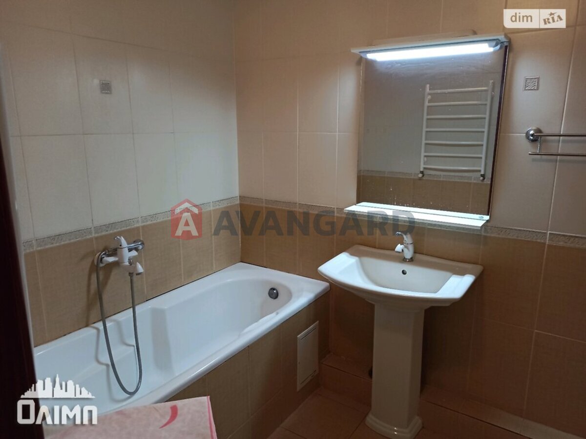 2 ��. ��������, 68/32/15 ��. �., 6/9 ������ ���� 6